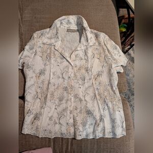 5/$20 Croft And Barrow Blouse